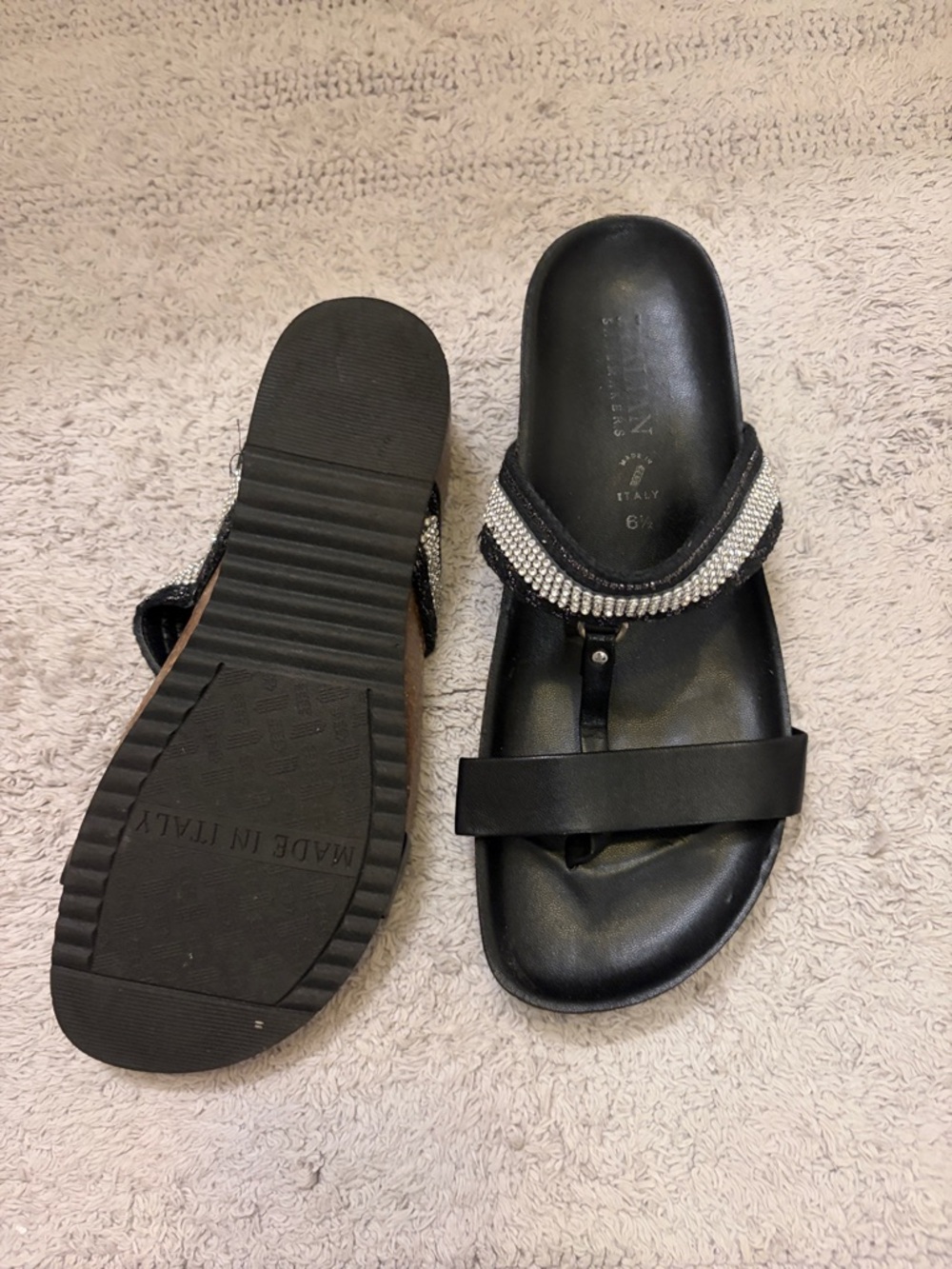Italian Shoemakers Black Toe-Loop Sandals with Crystal Accent